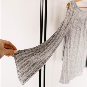 Off the Shoulder-Cut our Flare top